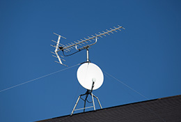 アンテナが倒れた